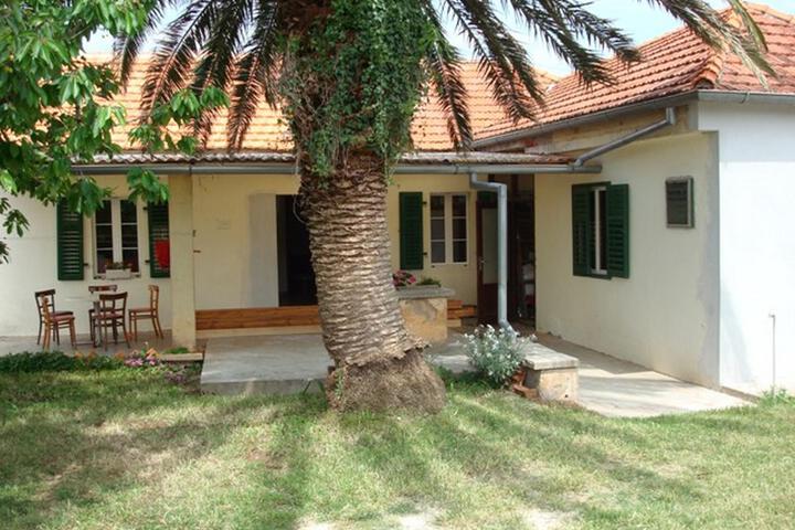 Traditional holiday home in Sukosan near Zadar