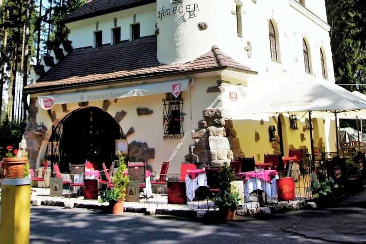 REZIDENCE ZÁMEČEK - BOUTIQUE HOTEL