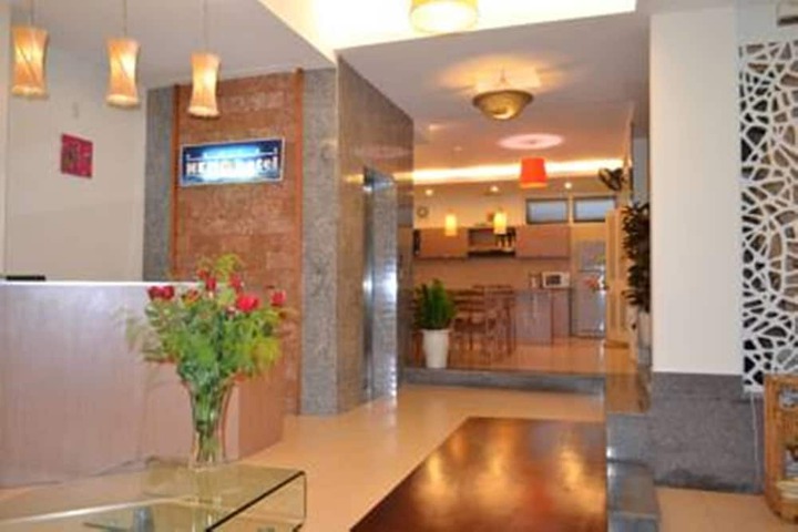 Hotel 2 of 53