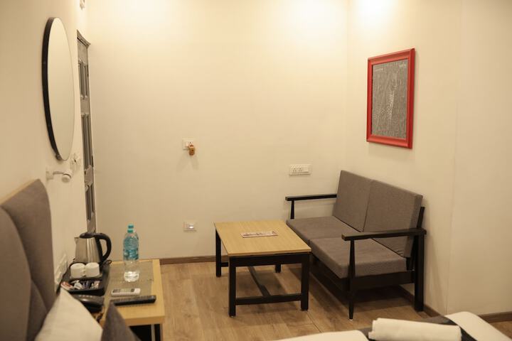 Room 19 of 31