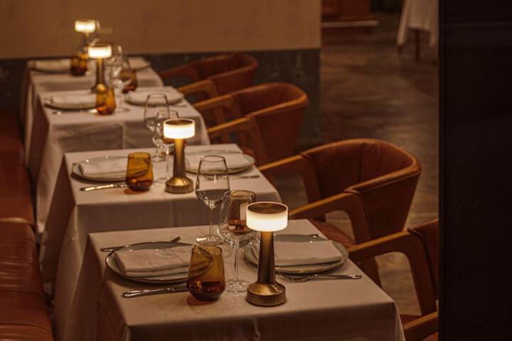 Dining 127 of 136