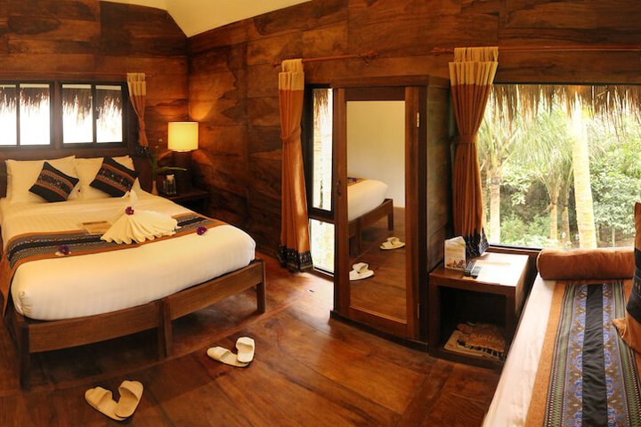 Room 5 of 97