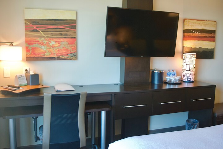 Room 11 of 53