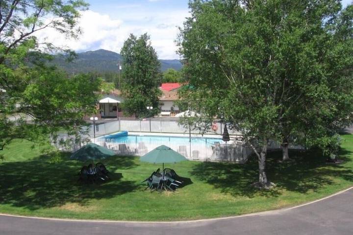 Property Grounds 48 of 55