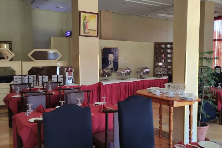 Dining 78 of 128