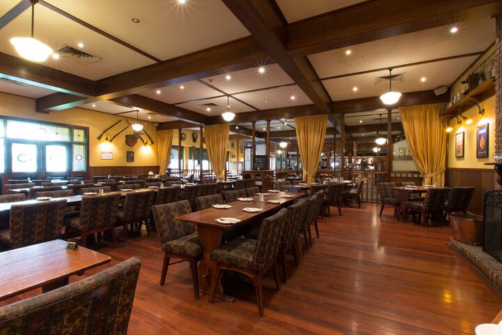 Dining 53 of 68