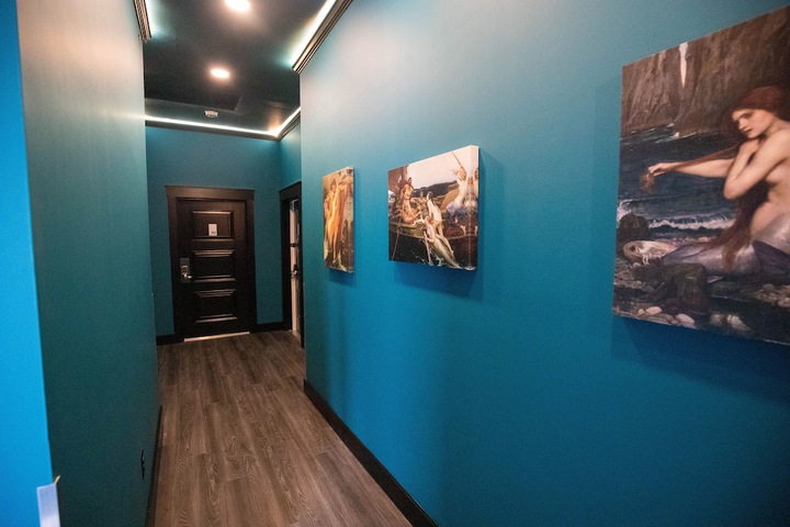 Ballroom/Hall 123 of 140