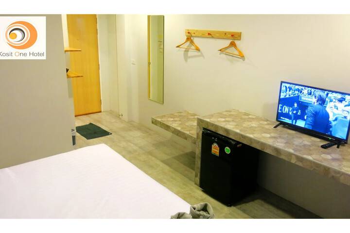 Room 21 of 64