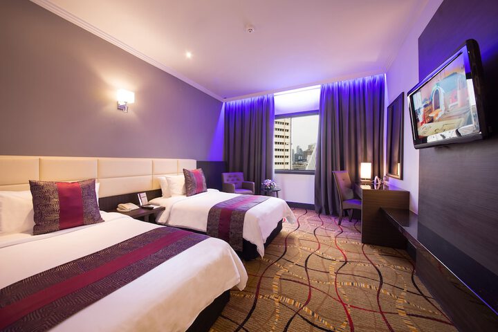 Room 4 of 46
