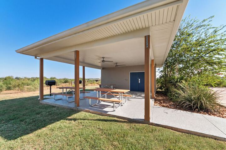 Terrace/Patio 18 of 18