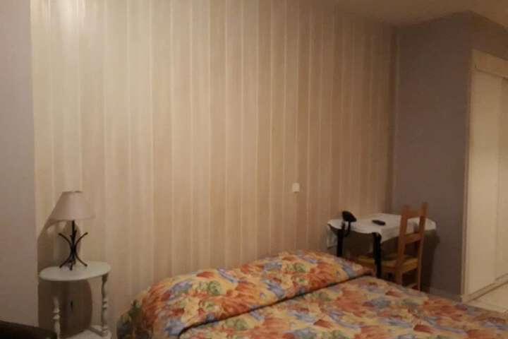 Room 19 of 49
