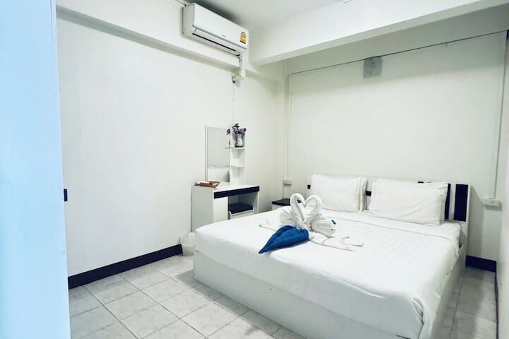 Room 62 of 91