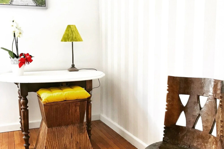 Room 2 of 12