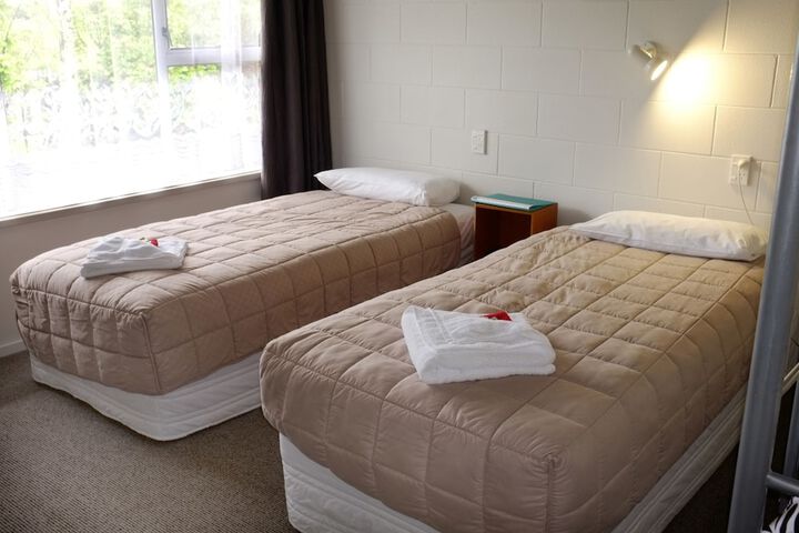 Room 11 of 35