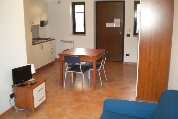 Room 18 of 31