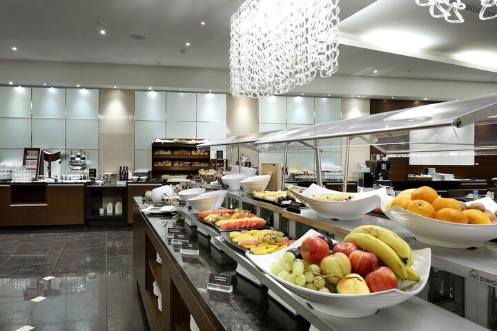 Breakfast/Coffee Service 47 of 66