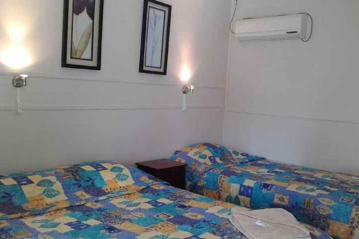 Room 9 of 26