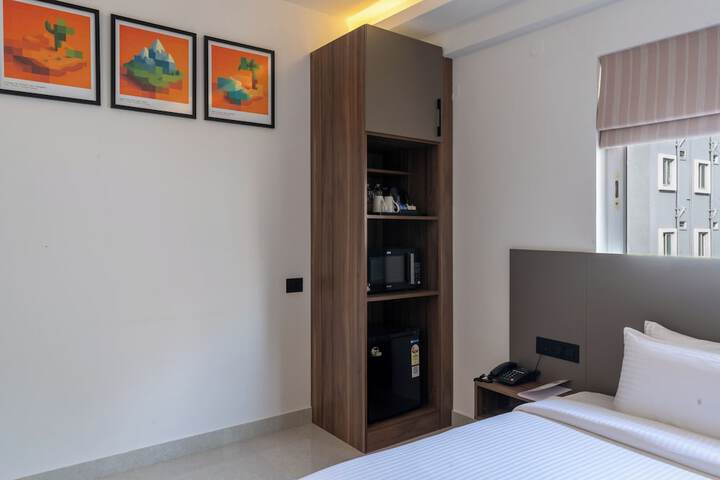 Room 15 of 24