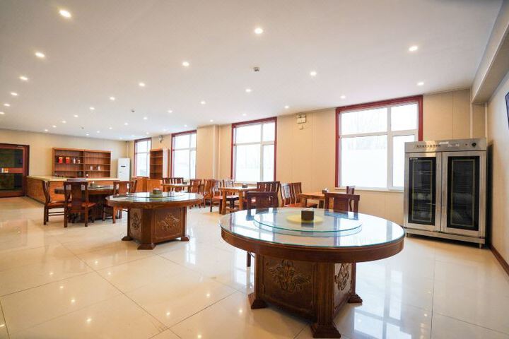 Baoding Tianlang Hotel