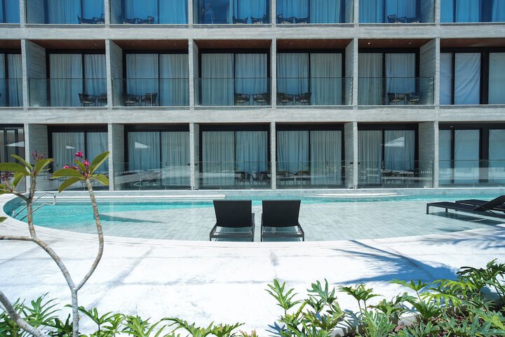 Pool 27 of 72