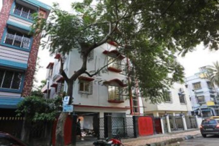 OYO 17187 Urban Casa