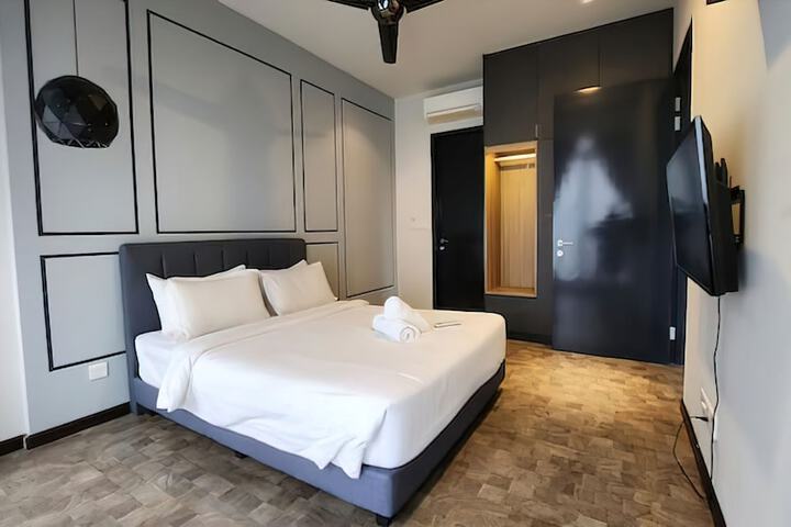 Room 30 of 109
