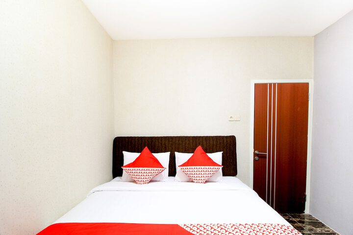 Room 5 of 22