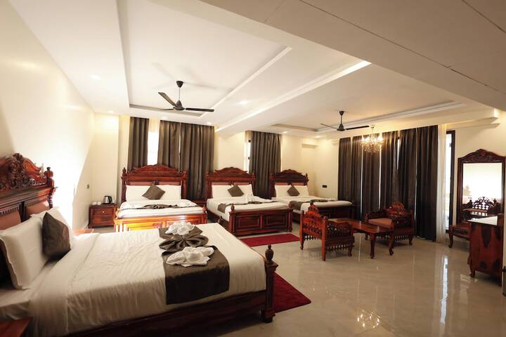 Room 46 of 136
