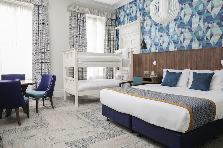 Room 38 of 108