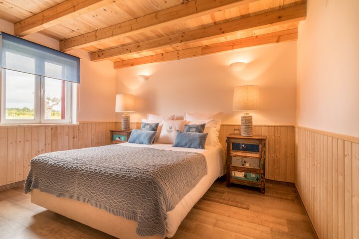 Room 5 of 20