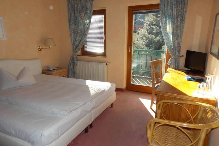 Room 13 of 56