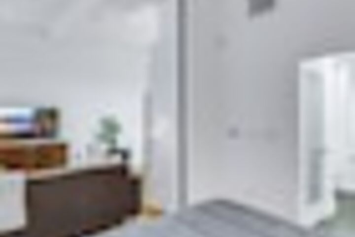 Room 29 of 516