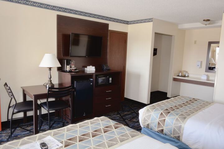 Quadruple 2 Double Beds (7 of 7)