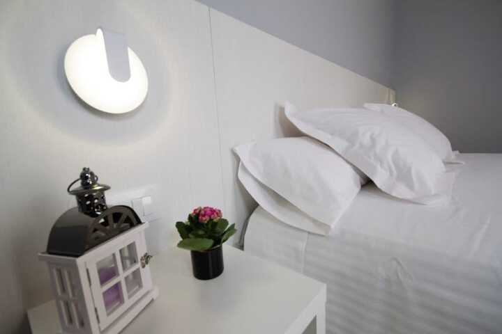 Room 4 of 31
