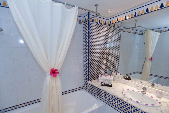 Bath Photo
