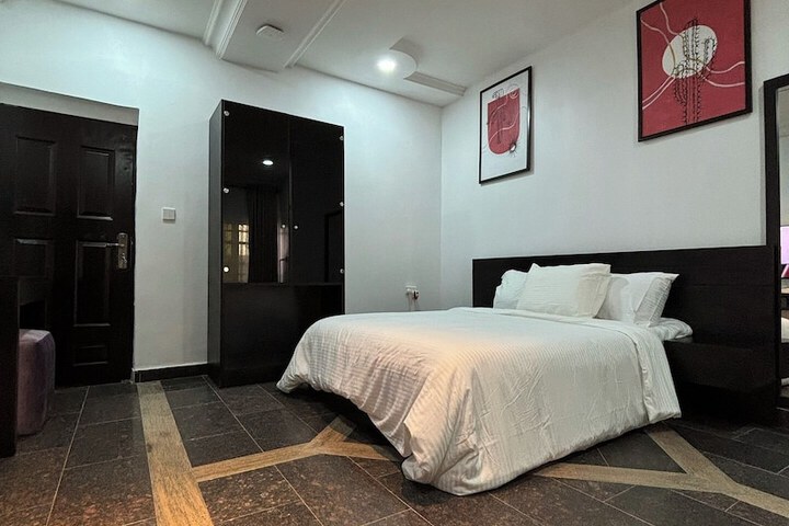 Room 15 of 57