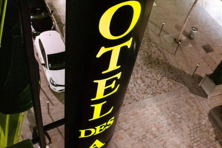 Hotel 67 of 67