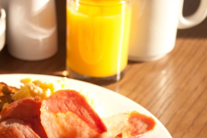 Breakfast/Coffee Service 19 of 29