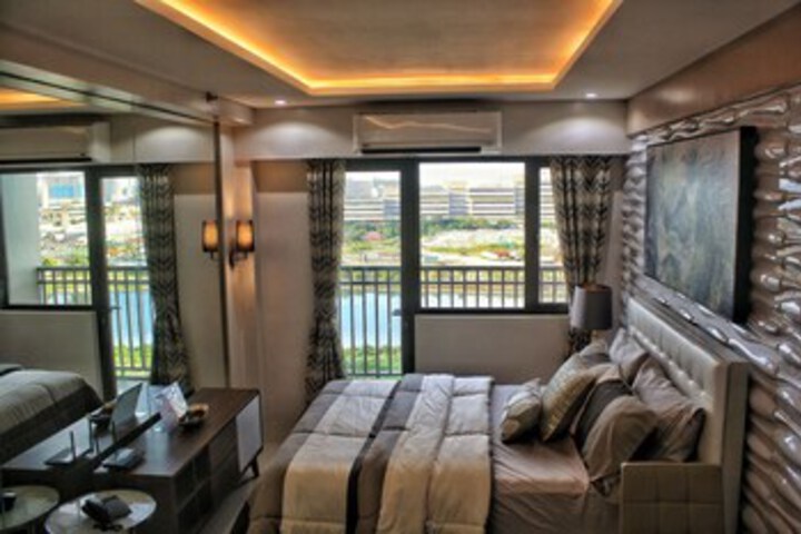 Shore 1 Residences With Sea View