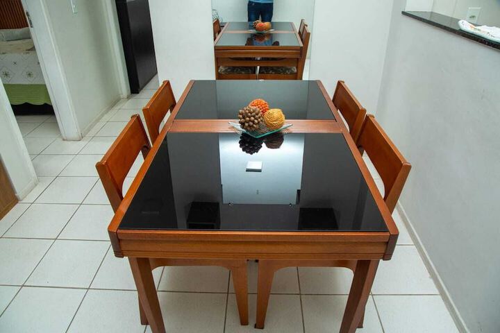 Room 5 of 7