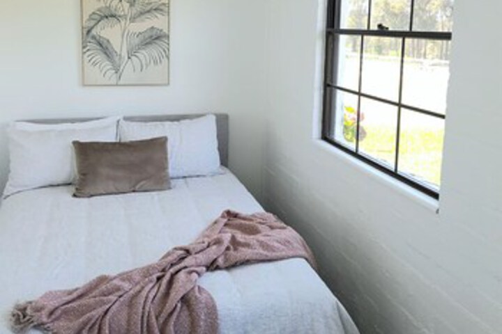 Room 19 of 120