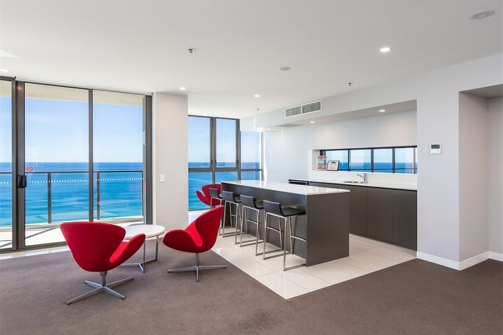 Business Center 46 of 75