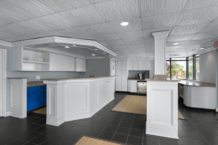 Hotel Interior 4 of 35