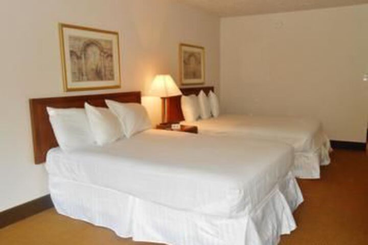 Room 35 of 60