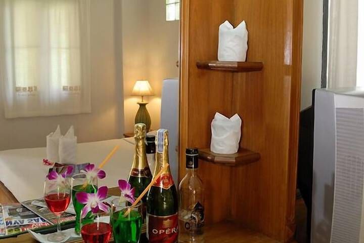 Room 19 of 31