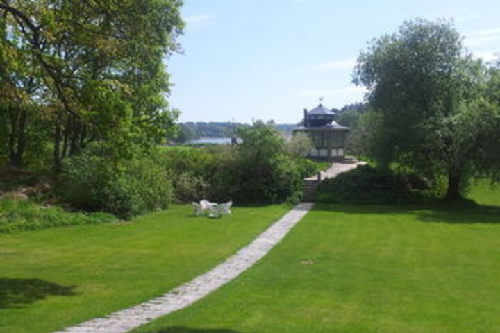 Property Grounds 25 of 27