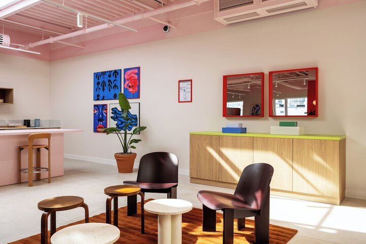 Guest Lobby