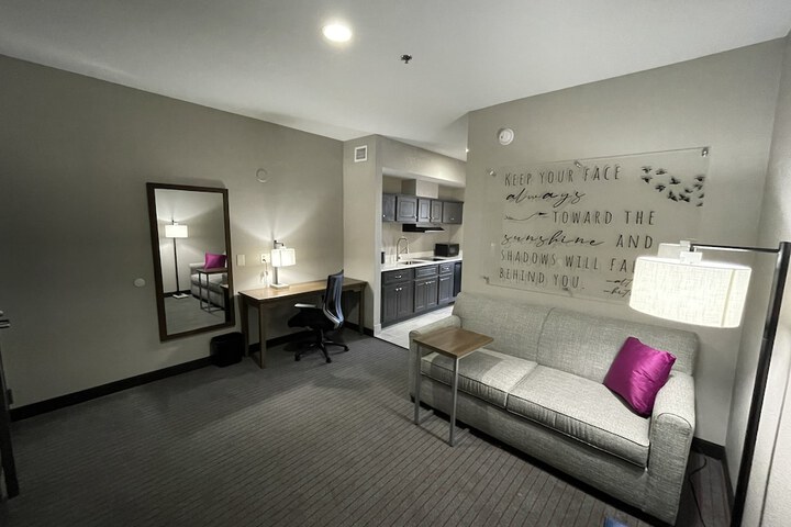 2 Queen Beds 1 Bedroom Suite (18 of 22)