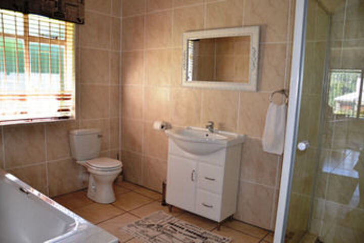 Room 2 of 26