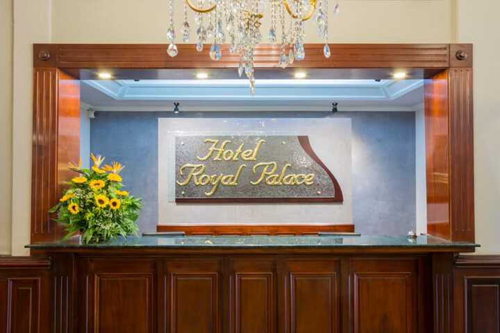 Hotel Interior 5 of 85